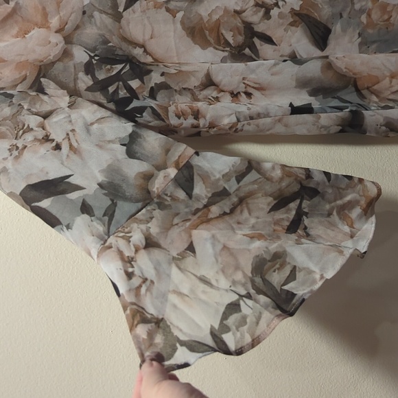 Calvin Klein women's blouse - Picture 3 of 5